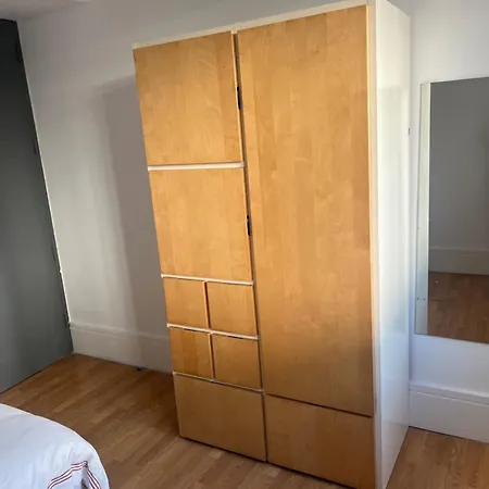 Hepworth Chambers Apartment *