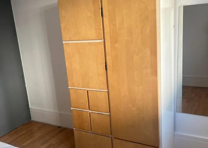 Hepworth Chambers Apartment *